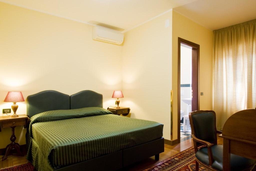 Relax Style House Central Rooms Pescara Cameră foto