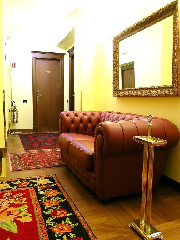 Relax Style House Central Rooms Pescara Exterior foto